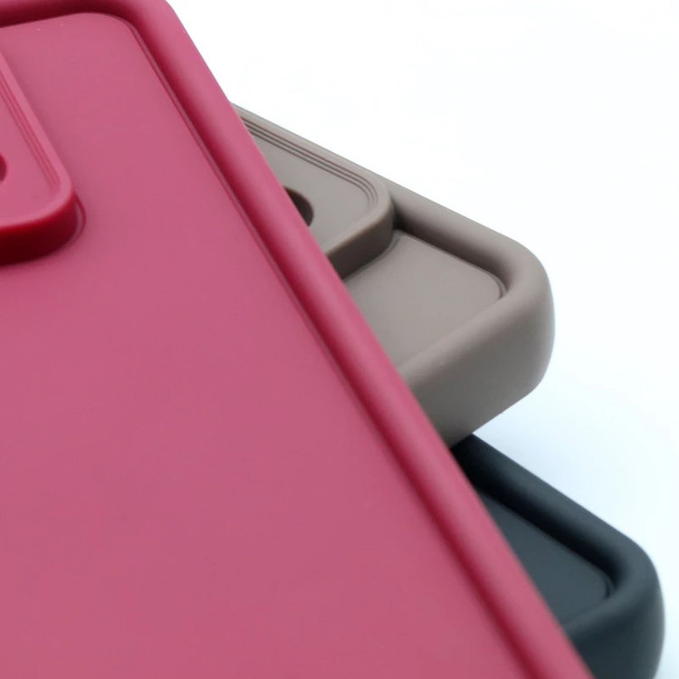 کاور موکولو مدل Silicone Puffer Strap مناسب برای گوشی موبایل سامسونگ Galaxy A32 4G به همراه بند آویز